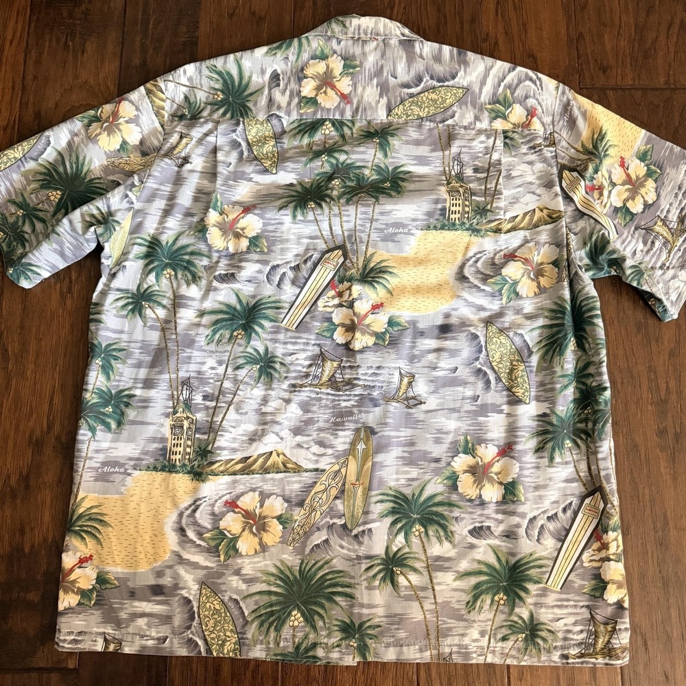 Royal Creations Shirt Mens XL Gray Hibiscus Hawaiian Beach Made Hawaii USA